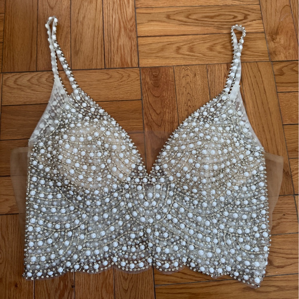 Elegant Pearl Embellished Women's Top